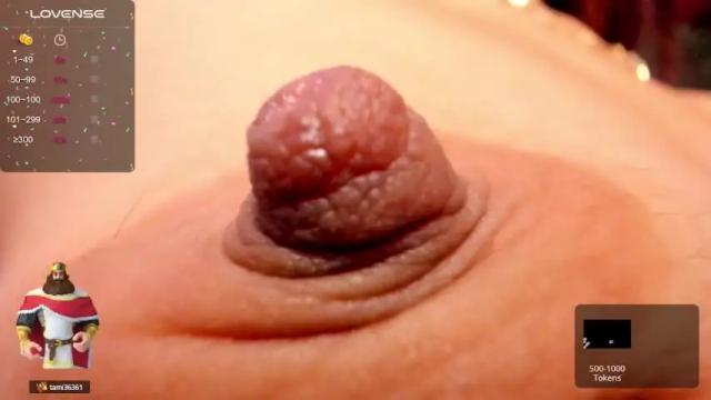 Image 7 of iamvicky_ Stream on Chaturbate on 24 months ago