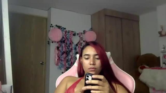 Image 7 of iamyis Stream on Chaturbate on 13 months ago