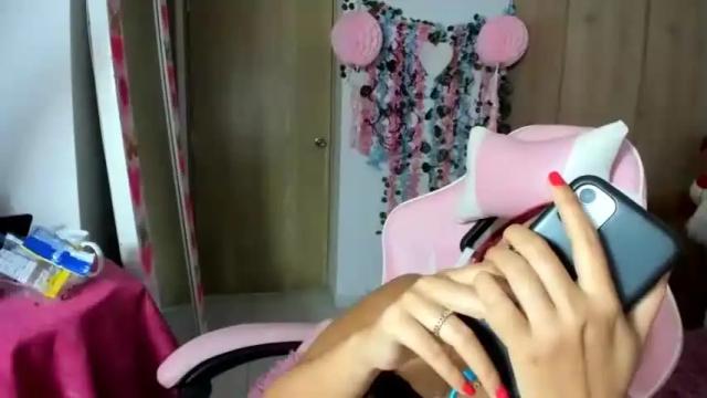 Image 7 of iamyis Stream on Chaturbate on 13 months ago