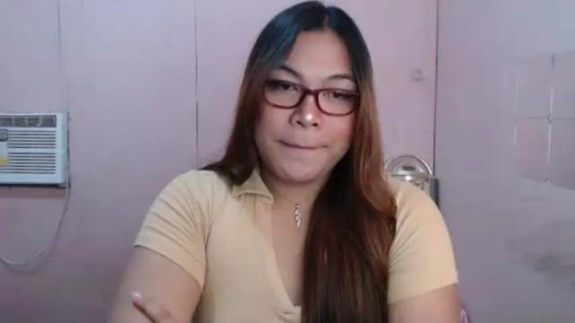 Image 2 of iana_whorexxx Stream on Chaturbate on 13 months ago