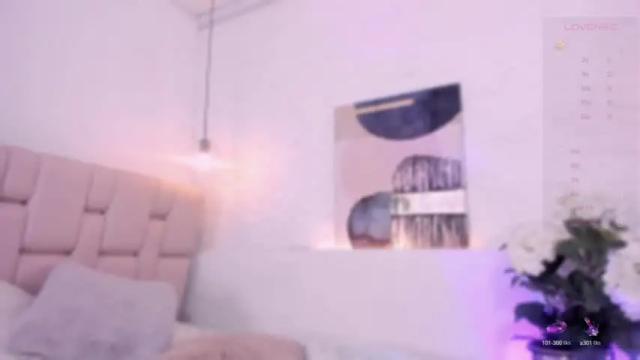 Image 4 of iara_martinez Stream on Chaturbate on 12 months ago