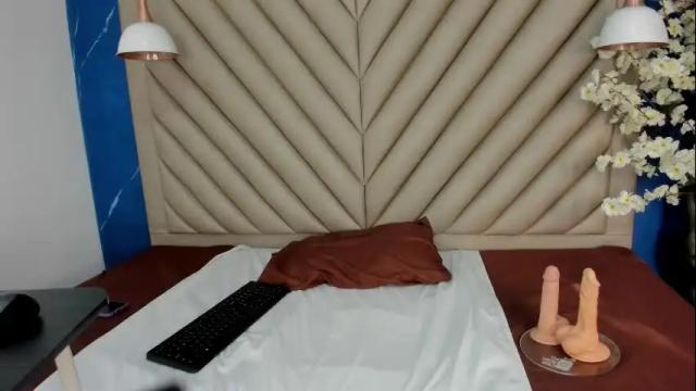 Image 4 of ibbie_ Stream on Chaturbate on 2 months ago