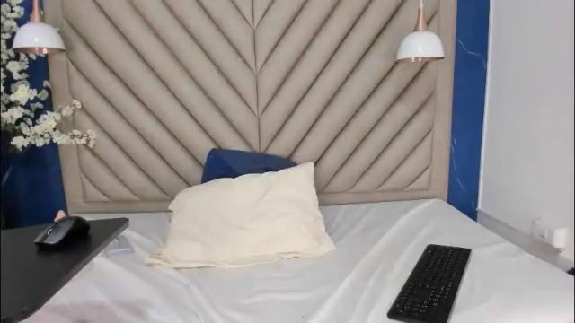 Image 3 of ibbie_ Stream on Chaturbate on 1 month ago