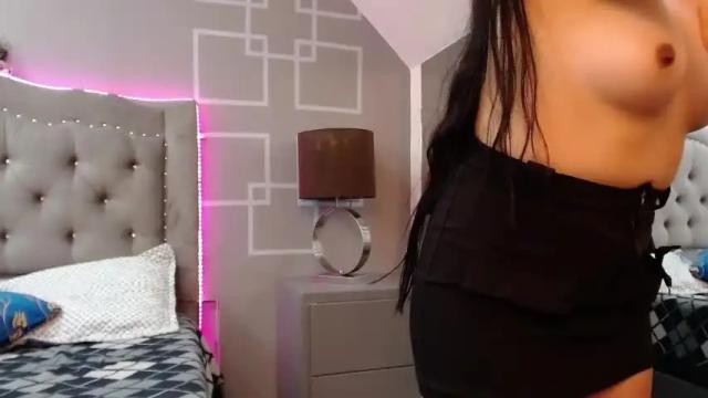 Image 12 of ibbyesmith Stream on Chaturbate on 19 months ago