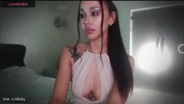 Image 12 of ic38ady Stream on Chaturbate on 19 months ago