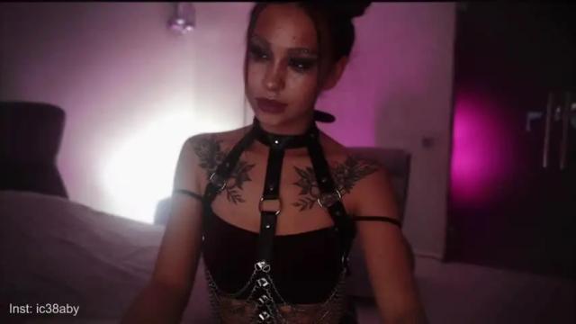 Image 8 of ic38ady Stream on Chaturbate on 19 months ago