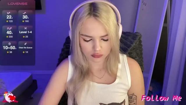 Thumbnail 2, ice_kitten's Stream at Chaturbate, 22 months ago