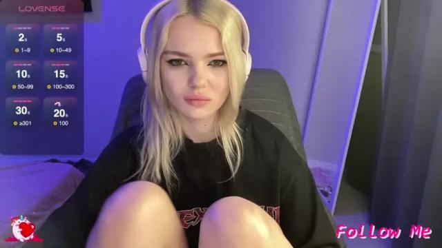 Thumbnail 3, ice_kitten's Stream at Chaturbate, 21 months ago