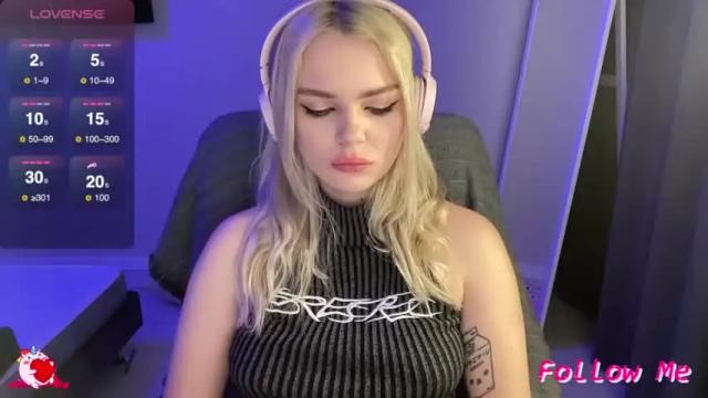 Thumbnail 2, ice_kitten's Stream at Chaturbate, 21 months ago