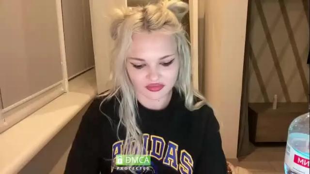 Thumbnail 3, ice_kitten's Stream at Chaturbate, 6 months ago