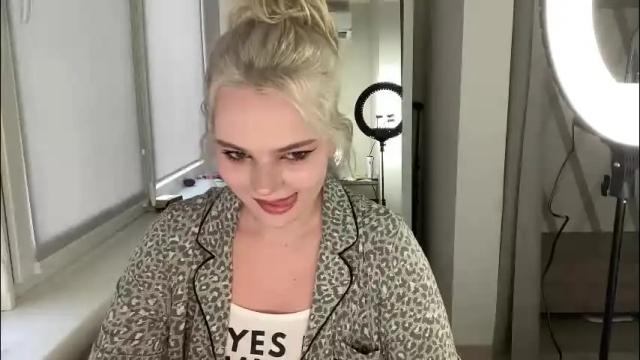 Thumbnail 2, ice_kitten's Stream at Chaturbate, 5 months ago