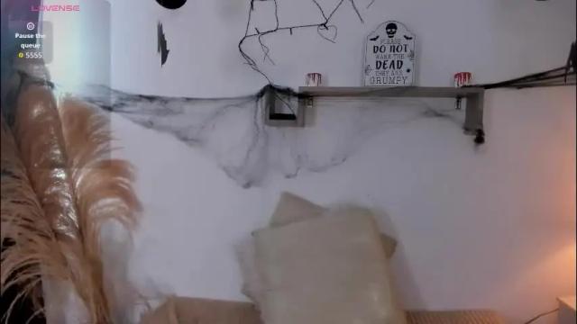 Image 3 of ice_y_abigail Stream on Chaturbate on 7 days ago