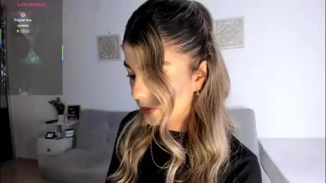 Thumbnail 3, ice_y_abigail's Stream at Chaturbate, 1 month ago