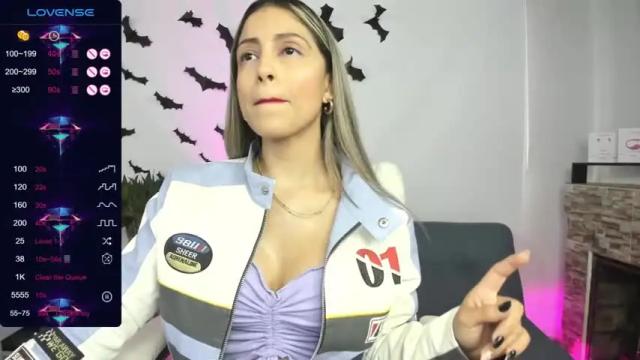 Image 3 of icebergof Stream on Chaturbate on 24 months ago