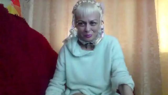 Image 4 of icecandychokolade Stream on Chaturbate on 19 months ago
