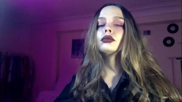 Image 2 of icecreamamy Stream on Chaturbate on 7 months ago