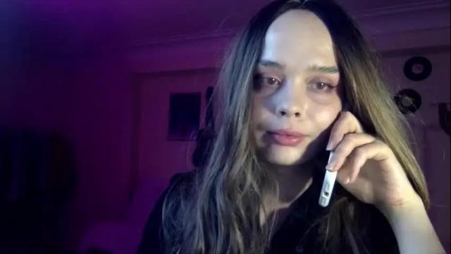 Image 2 of icecreamamy Stream on Chaturbate on 7 months ago