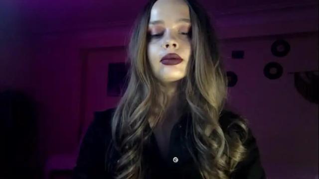 Image 7 of icecreamamy Stream on Chaturbate on 7 months ago