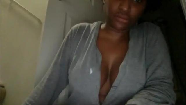 Image 8 of icedcoffeex Stream on Chaturbate on 9 days ago