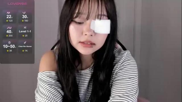 Image 4 of ichigo_o Stream on Chaturbate on 11 days ago