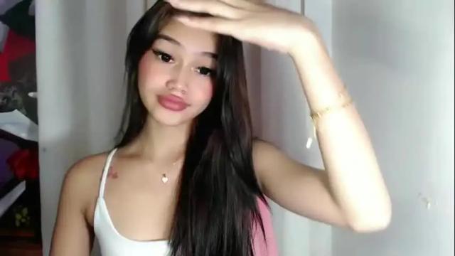 Image 11 of icy_19 Stream on Chaturbate on 5 months ago