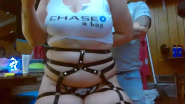 Image 2 of icykittiesbitch95 Stream on Chaturbate on 18 months ago