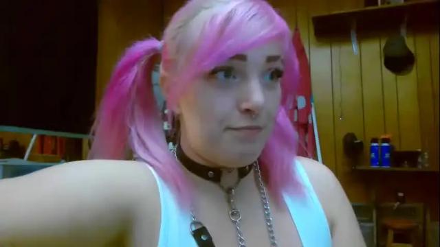Image 6 of icykittiesbitch95 Stream on Chaturbate on 18 months ago