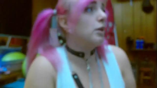 Image 8 of icykittiesbitch95 Stream on Chaturbate on 18 months ago
