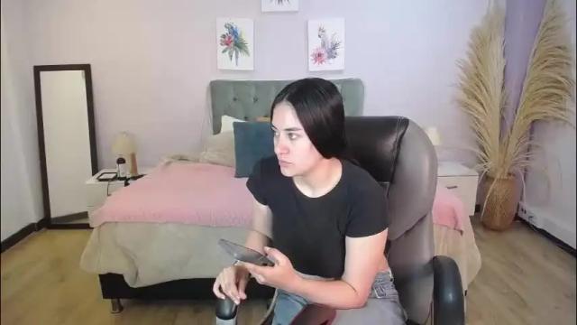 Image 3 of icysweetcam Stream on Chaturbate on 14 days ago