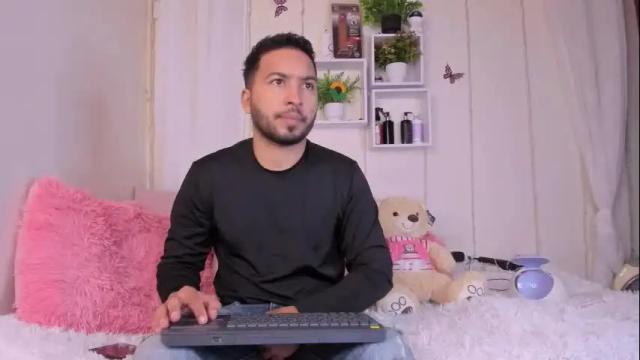 Thumbnail 1, idara_and_edahi's Stream at Chaturbate, 1 month ago
