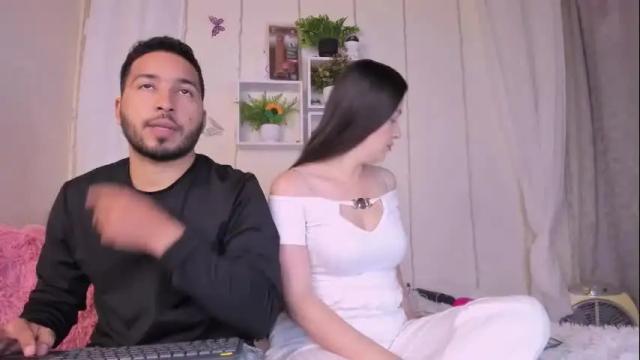 Image 4 of idara_and_edahi Stream on Chaturbate on 1 month ago
