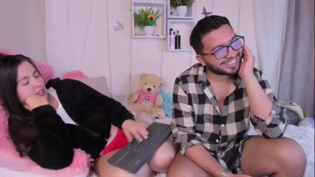 Image 12 of idara_and_edahi Stream on Chaturbate on 1 month ago