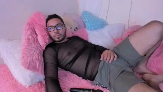 Image 12 of idara_and_edahi Stream on Chaturbate on 1 month ago
