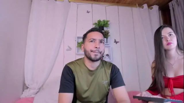 Image 4 of idara_and_edahi Stream on Chaturbate on 1 month ago