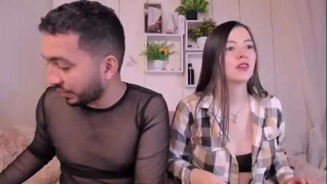 Image 7 of idara_and_edahi Stream on Chaturbate on 29 days ago