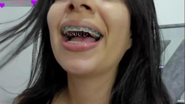 Image 12 of idarazanin24 Stream on Chaturbate on 2 months ago