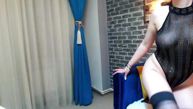 Image 7 of idda_rose Stream on Chaturbate on 14 months ago