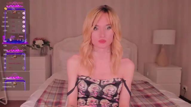 Image 3 of idealovnet Stream on Chaturbate on 13 months ago