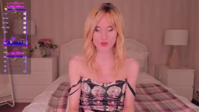 Image 8 of idealovnet Stream on Chaturbate on 13 months ago