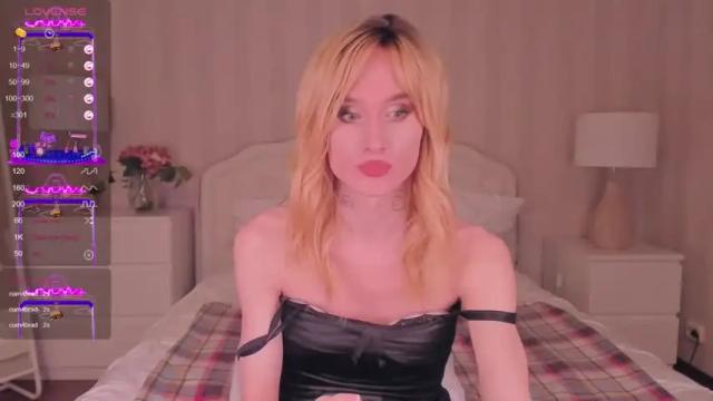 Image 8 of idealovnet Stream on Chaturbate on 13 months ago