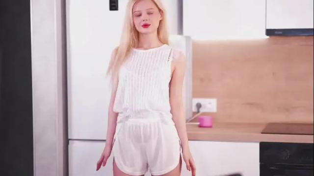 Image 4 of ifiwasyourgf Stream on Chaturbate on 21 days ago