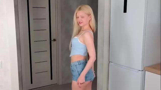 Image 4 of ifiwasyourgf Stream on Chaturbate on 4 days ago