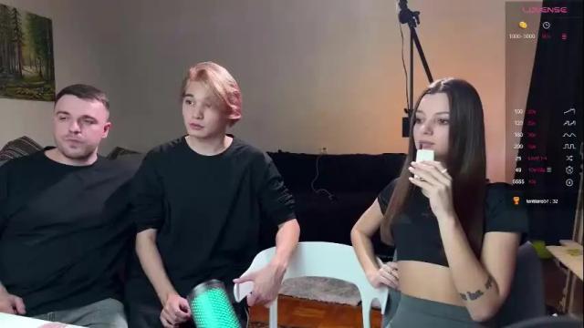 Thumbnail 1, ihavepaws33's Stream at Chaturbate, 1 month ago