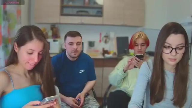 Image 12 of ihavepaws33 Stream on Chaturbate on 1 month ago
