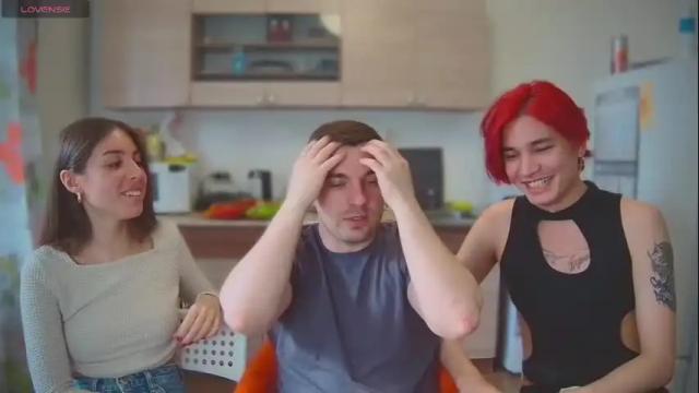 Image 10 of ihavepaws33 Stream on Chaturbate on 27 days ago