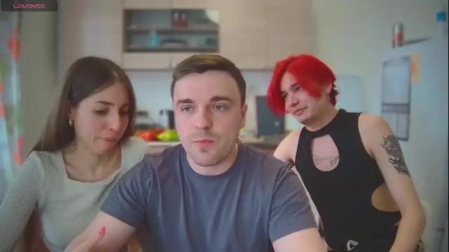 Image 3 of ihavepaws33 Stream on Chaturbate on 27 days ago