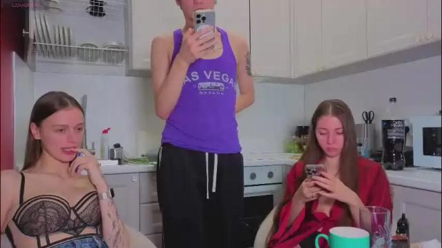 Thumbnail 3, ihavepaws33's Stream at Chaturbate, 1 month ago