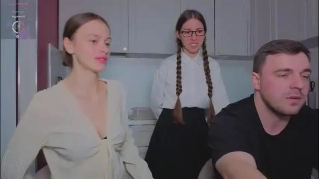 Thumbnail 3, ihavepaws33's Stream at Chaturbate, 1 month ago