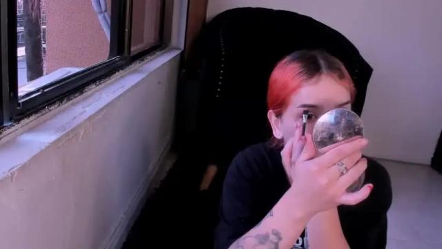 Image 6 of iiam_valentinaa Stream on Chaturbate on 14 months ago