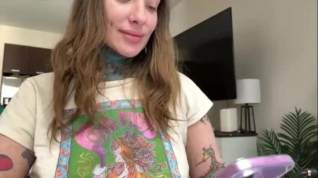 Image 12 of iiixbostonxiii Stream on Chaturbate on 1 month ago